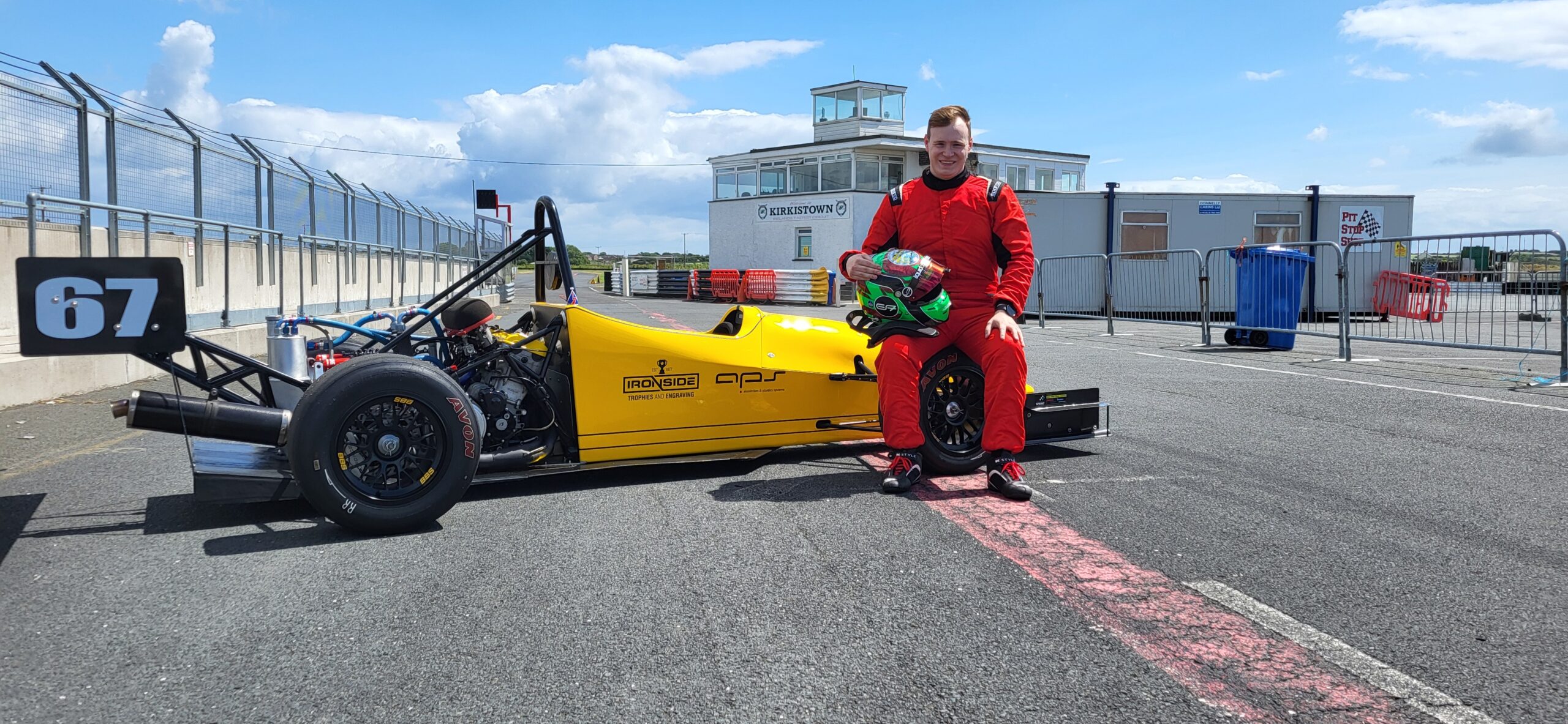 APS sponsors Ethan Faulkner